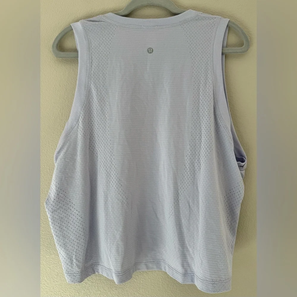 lululemon - Swiftly High-Low Cropped Tank - LAVENDER FROST
